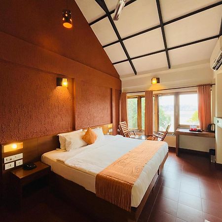 Wayanad Silverwoods Forest Resort & Spa Padinjarathara Eksteriør bilde